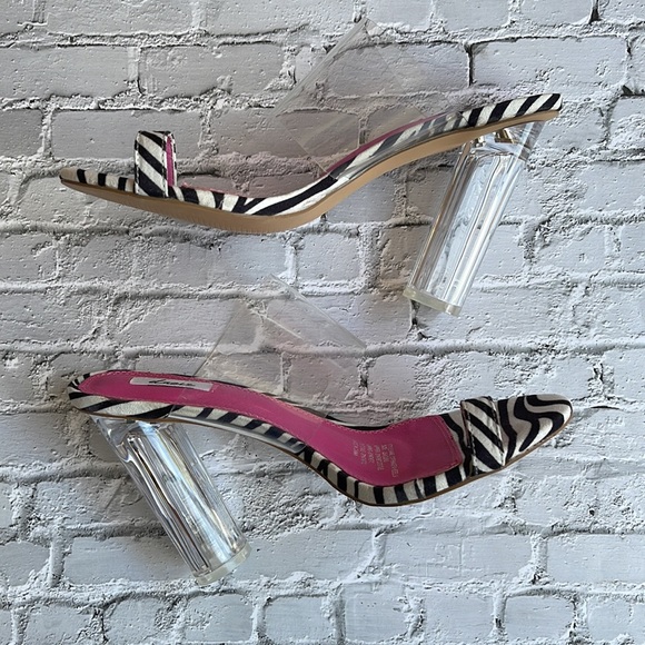 DAZIE | Copenhagen Heels in Zebra / Clear - Picture 6 of 9